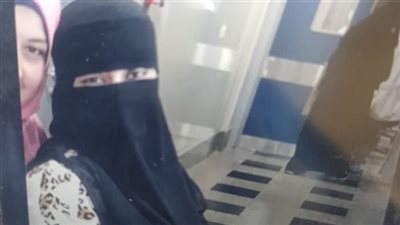 صبّت مياه مغلية على والدتها للتأكد من وفاتها.. تفاصيل مثيرة في واقعة مقتل سيدة ببورسعيد على يد ابنتها وصديقها| بث مباشر