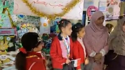 بلوحات فنية.. مدارس الأقصر تنظم معرضا تزامنًا مع الاحتفال باليوم العالمي للغة العربية | بث مباشر 