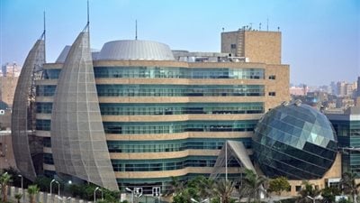مدير مستشفى 57357 يرد على رئيس جامعة طنطا: نستقبل كل الحالات المرضية