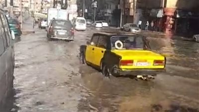 أمطار غزيرة تضرب محافظة الإسكندرية بالتزامن مع نوة الفيضة الكبرى | بث مباشر 