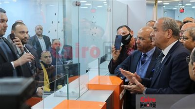 وزير التموين يفتتح مكتب السجل التجاري النموذجي بالغرفة التجارية بوسط البلد | بث مباشر 