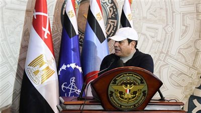 أبرز تصريحات الرئيس السيسي خلال تفقده الأكاديمية العسكرية: معندناش مشكلة في الدولار | بث مباشر