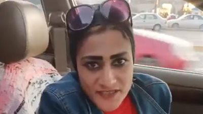 تحديت إعاقتي وأثبت نفسي.. قصة كفاح أول سيدة من ذوي الهمم تُعلّم قيادة السيارات بالإسماعيلية | بث مباشر