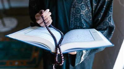 في أول جمعة من رجب ما حكم صلاة الرغائب؟ 
