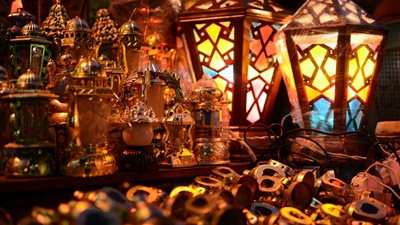 شعبة لعب الأطفال: الفانوس المصري ينافس المستورد.. ويُصدر لغزة والضفة الغربية وإيطاليا 