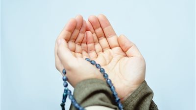 أدعية النصف من رجب.. اللهم فى تلك الليلة ارزقني الستر والرضا 