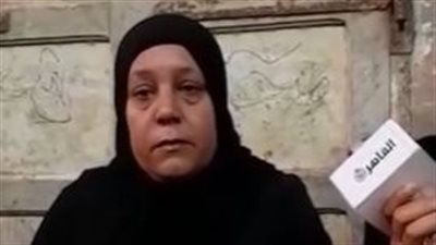 والدة شاب توفى رفقة زوجته وأطفاله في حريق بالشرابية: كان مُحب للخير وقبل ما يموت جاب دوا لجاره المريض| بث مباشر 