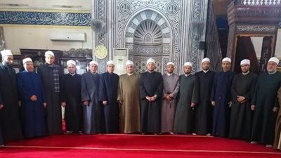 أعضاء قافلة الأزهر والأوقاف: حسن العشرة وحفظها من الأخلاق الفاضلة