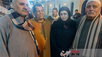 أسرة الطفل يوسف ضحية الآيفون بالمحلة بعد الحكم بإعدام المتهمين: الفرحة مش سايعانا | بث مباشر
