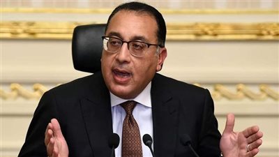 رئيس الوزراء يؤكد مناقشة رفع رواتب العاملين بالقطاع الخاص مع القومي للأجور| بث مباشر 