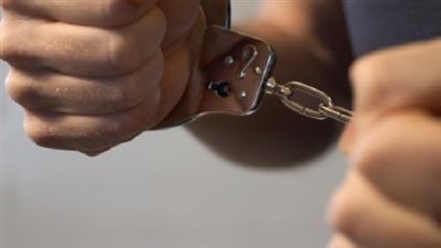 القبض على تشكيل عصابي تخصص في سرقة المواطنين بالوراق | بث مباشر 