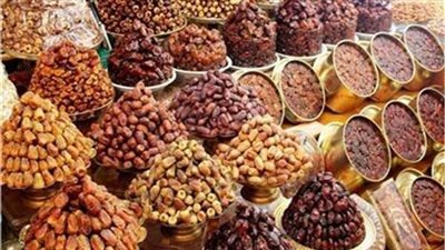 الأسعار تبدأ من 20 جنيها.. إقبال المواطنين على شراء البلح قبل حلول شهر رمضان المبارك | بث مباشر
