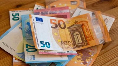 أسعار اليورو في بداية تعاملات اليوم الأربعاء 10 يناير 2024 بالبنوك
