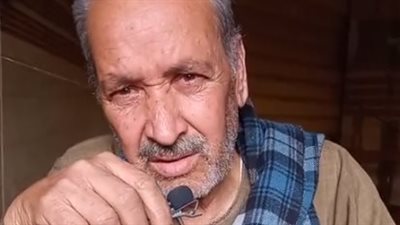 مسن يستغيث من إهمال طبيب بأسيوط: شخصني غلط وكتبلي 3 حقن جابتلي جلطة | بث مباشر