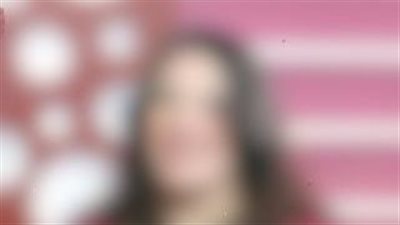 مذيعة عراقية تتهم مدير تسويق بسرقة 283 ألف جنيه و3 هواتف وخاتم ذهب من منزلها بأكتوبر