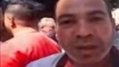 انهيار أسرة ضحية حادث مدرج مباراة الأهلي أثناء جنازته.. وصديقه: مكنش بيفوّت مباراة| بث مباشر